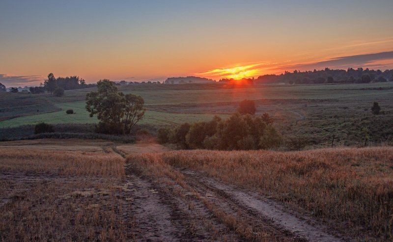 Sunrise фото превью