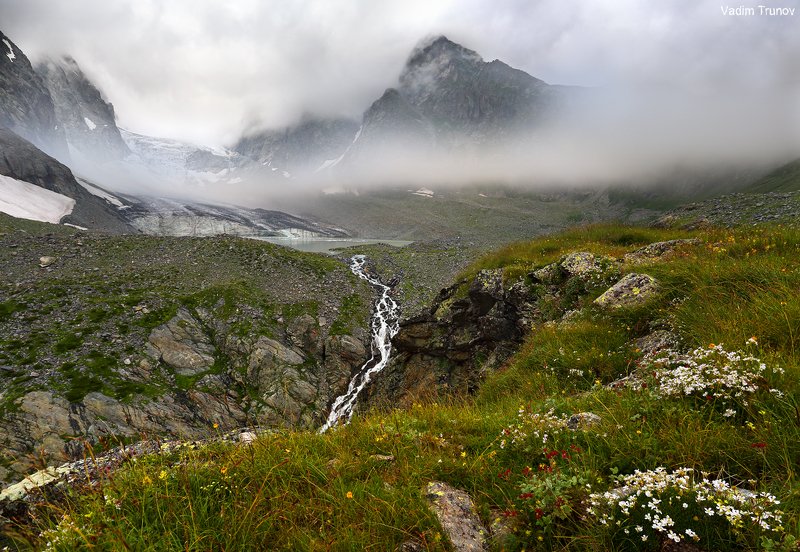 аманауз, кавказ Пасмурное утро фото превью