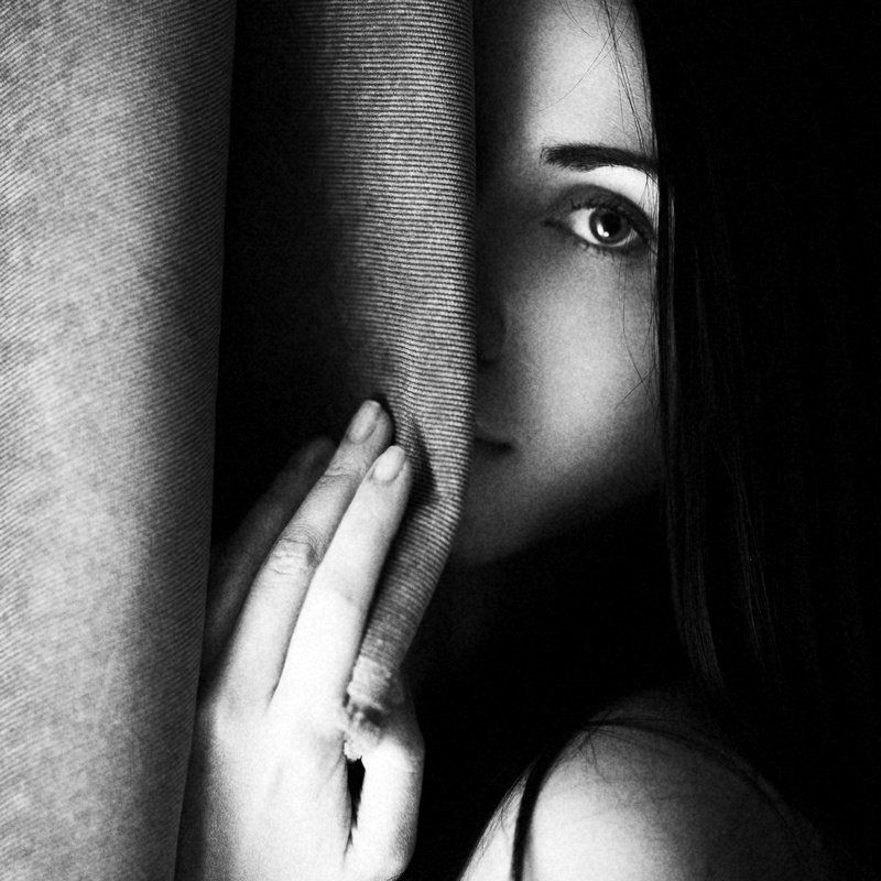 Who are you? фото превью