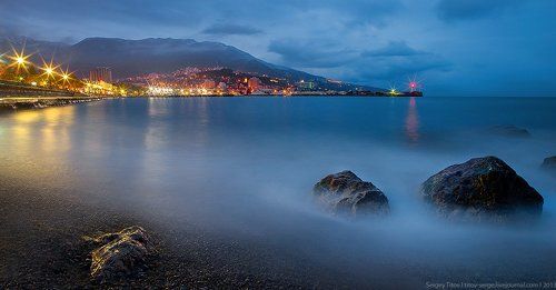 Вечер в Ялте