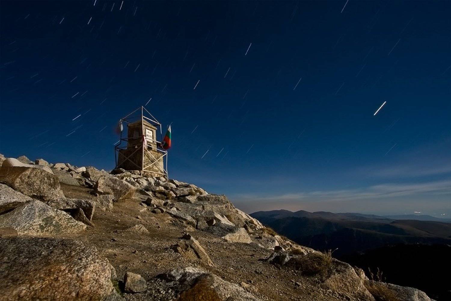 , Светозар Кръстев