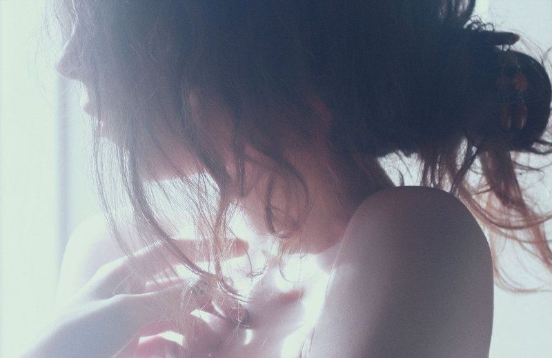 in the light. фото превью