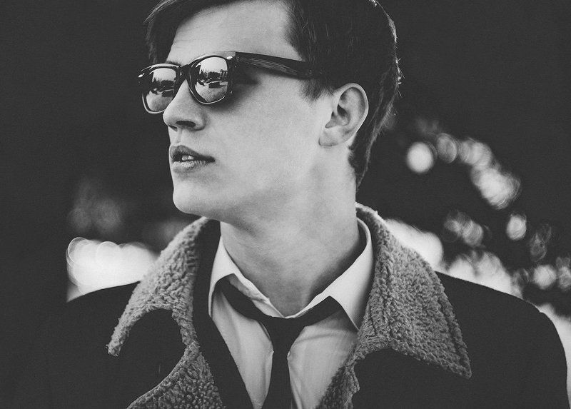 человек, портрет, ч\\\\б, парень Загадочный Антон фото превью