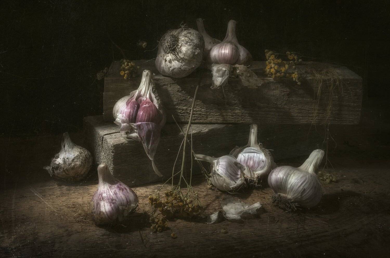 чеснок,текстура,сарай,дерево,`тёмный,деревенский, Владимир Володин