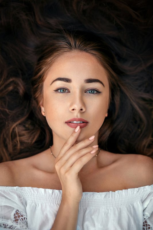 portrait Liza фото превью