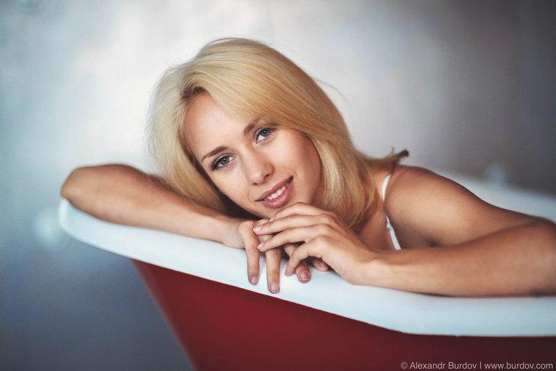 Ksu in Bathroom фото превью