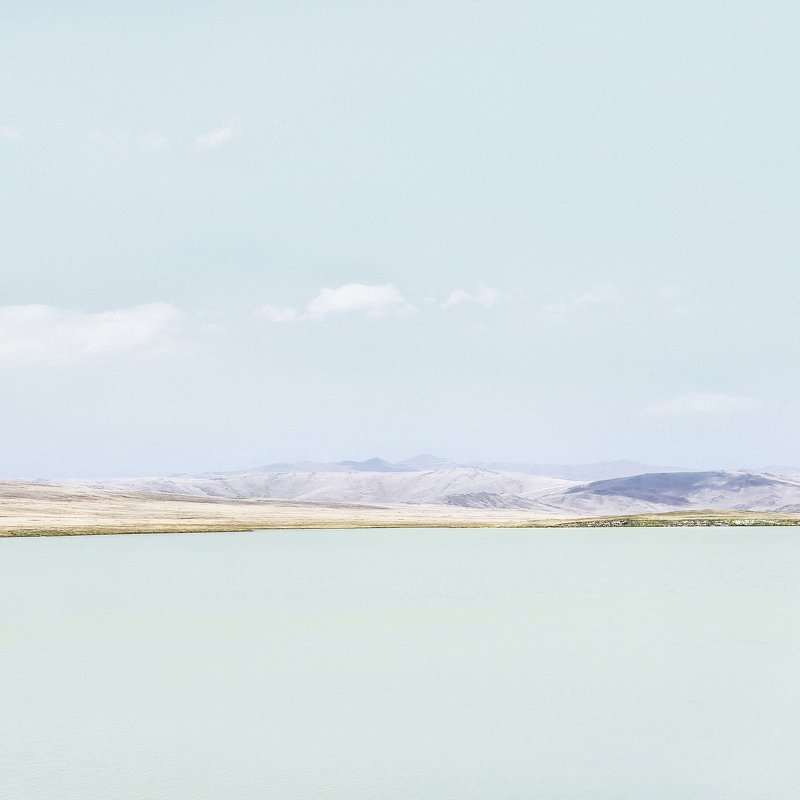 Алтай, плато Укок, плоскогорье, горное озеро  фото превью