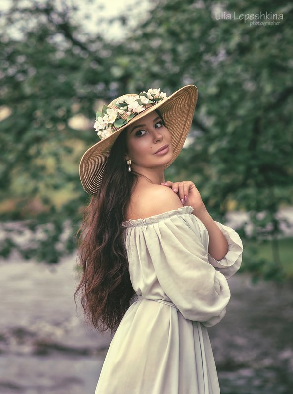 Женский портрет арт фотография фотограф чита красивая девушка  фото превью