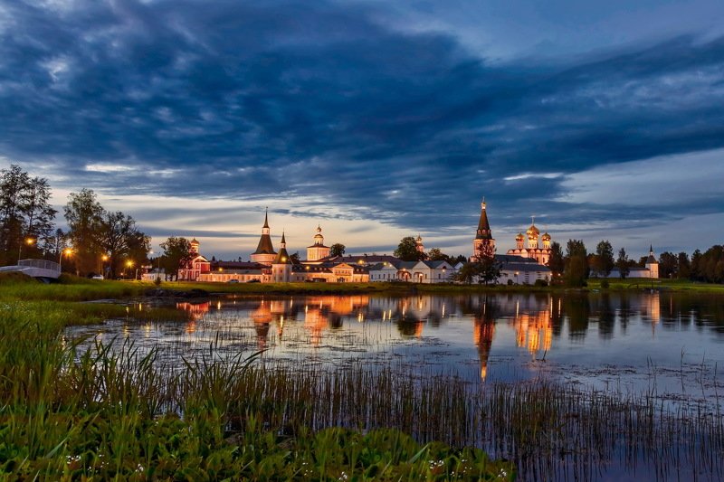 Валдайский Иверский Богородицкий Святоозерский мужской монастырь фото превью