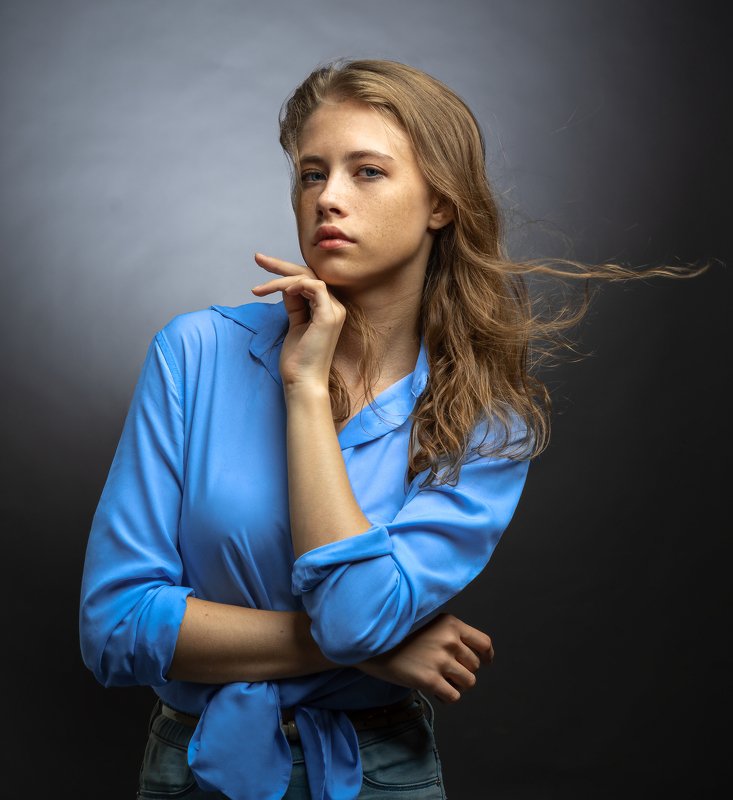 женский портрет,студийный портрет Далия фото превью