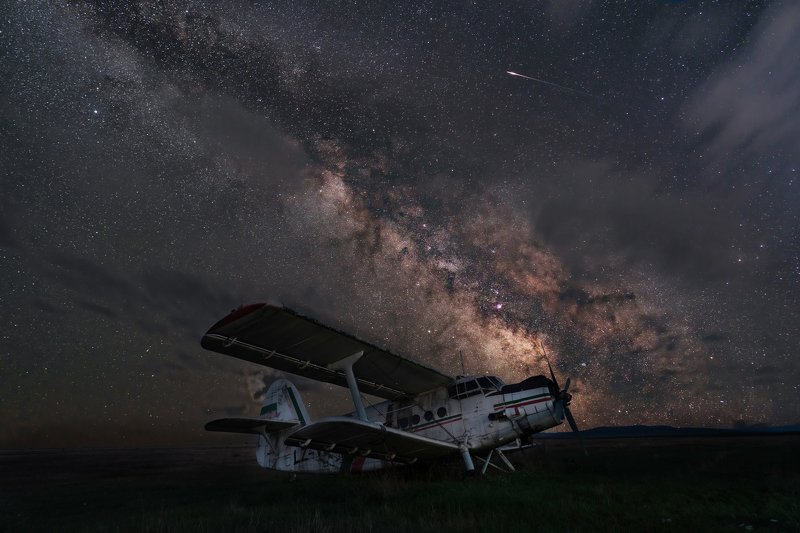 The old legend and the Milky Way.... фото превью