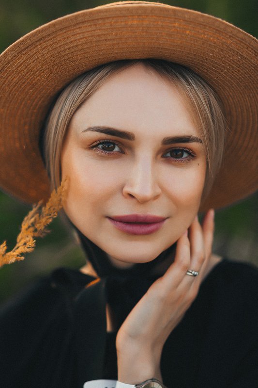 портрет, portrait, девушка, girl, light, девушка в шляпе Sasha фото превью