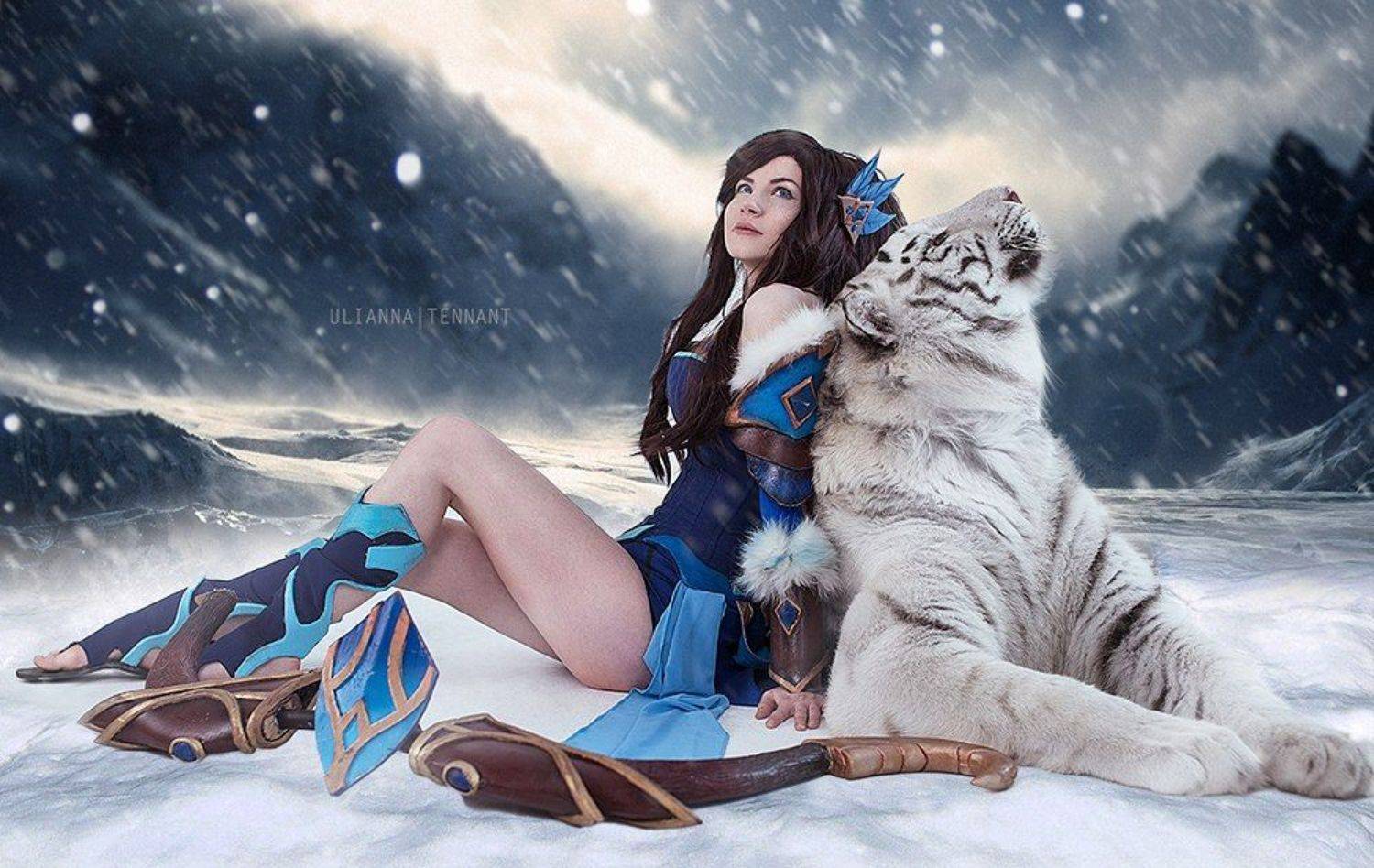 , Теннант Юлианна