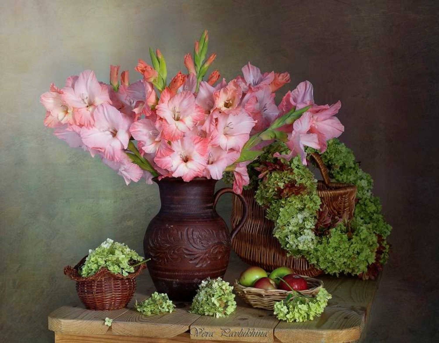 натюрморт,гладиолусы,цветы,лето,вера павлухина,, Вера  Павлухина