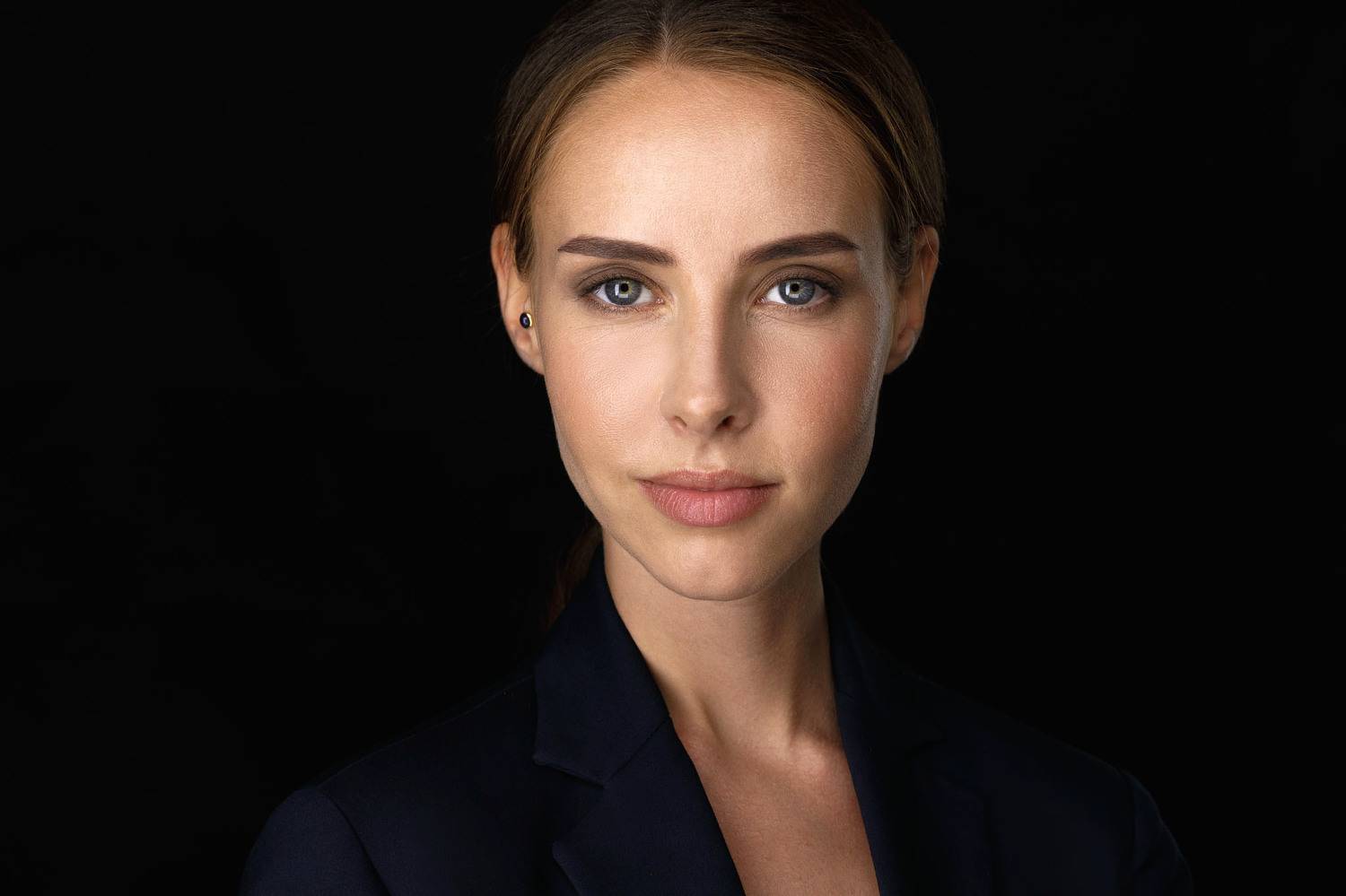 portrait, headshot, studio, girl, close-up, canon, 100mm, Aleksandr Balakin