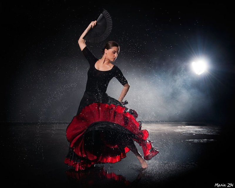 into the night фото превью