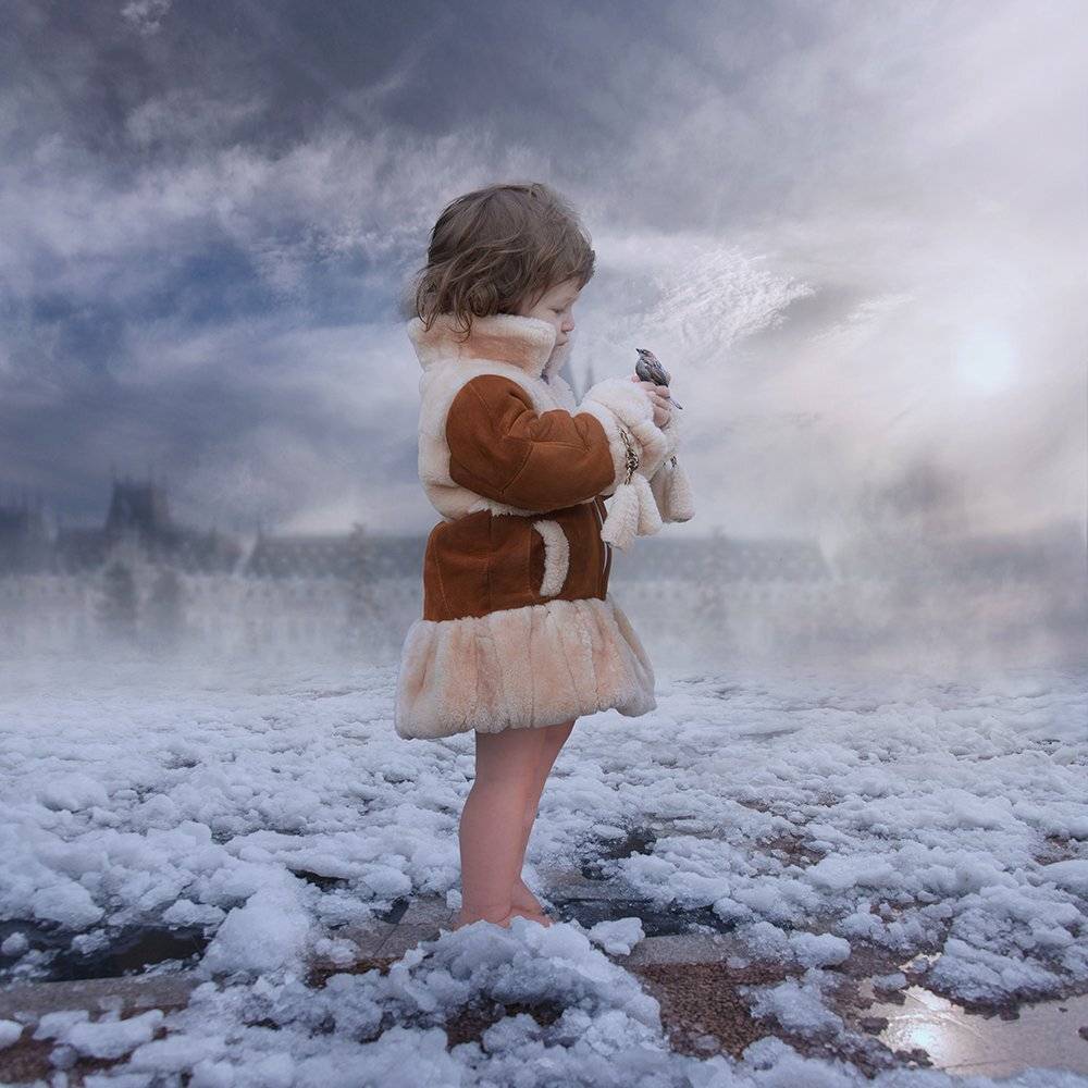 ice, cold, snow, melting, legs, smoke, clouds, light, sun, reflection, water, frozen, manipulation, photoshop, violet, iris, balance, joy, psd, ioana, , tutorials, Caras Ionut