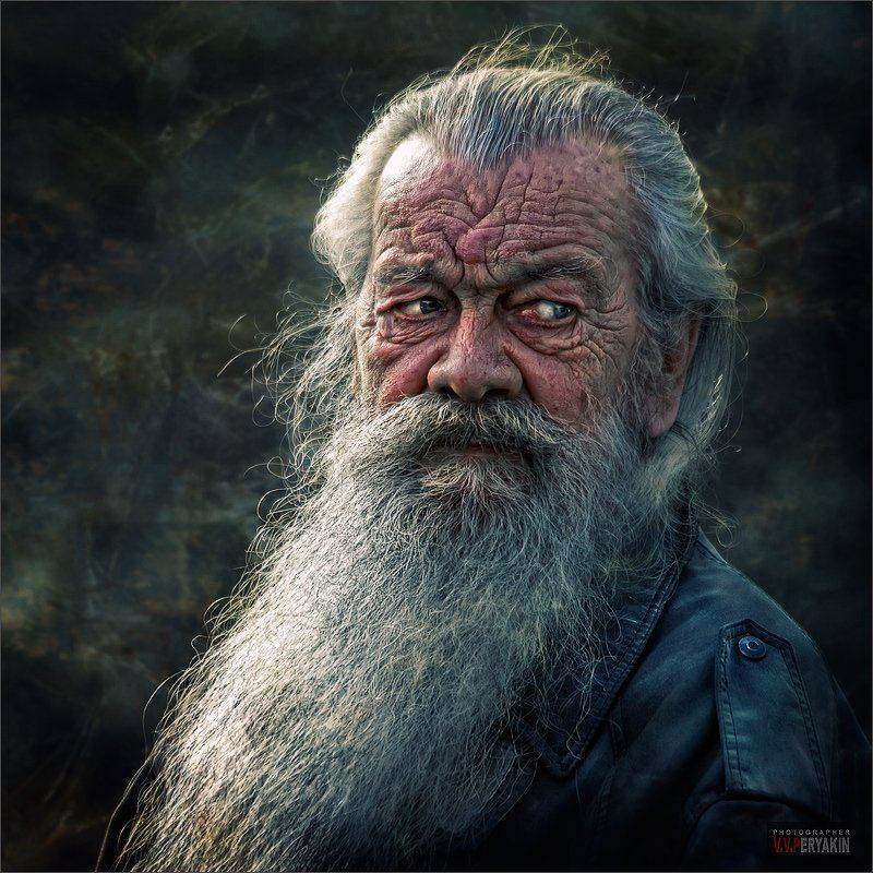 , Виктор Перякин