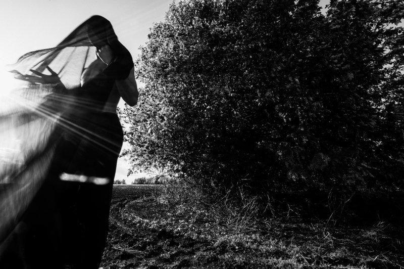 Концепт,Черно белое  фото превью