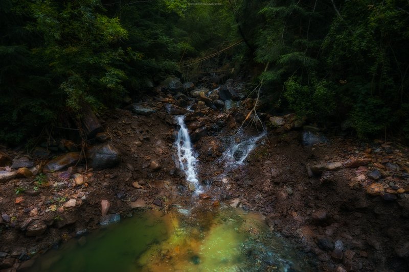 Горный ручей фото превью