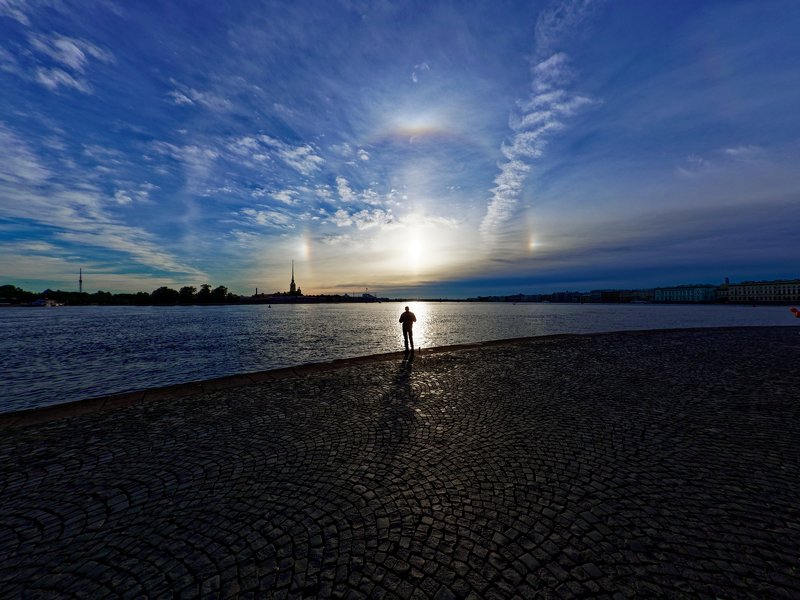 город, Санкт-Петербург, Питер, гало, небо, солнце, свет, тень  Гало над Невой фото превью