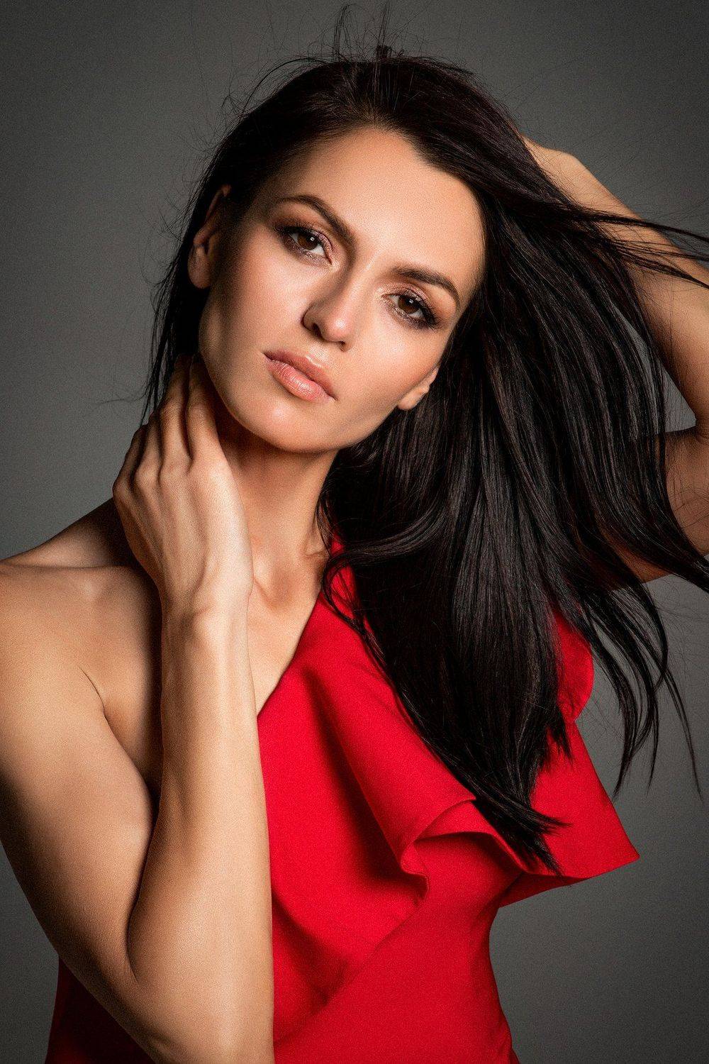 , Мелана Романова