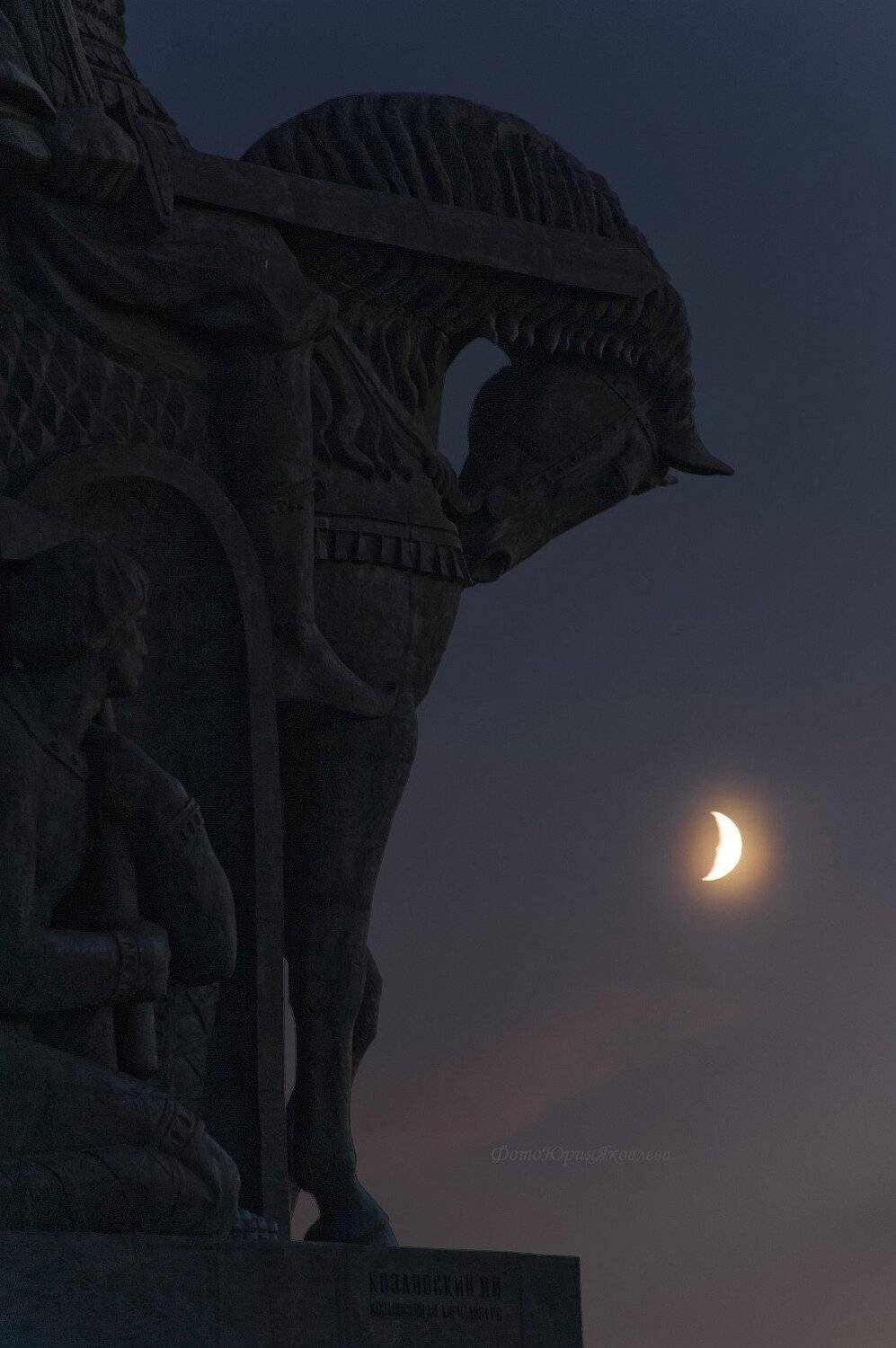 Россия, псков, памятник, невский, ночь, луна,пейзаж, , Юрий Яковлев