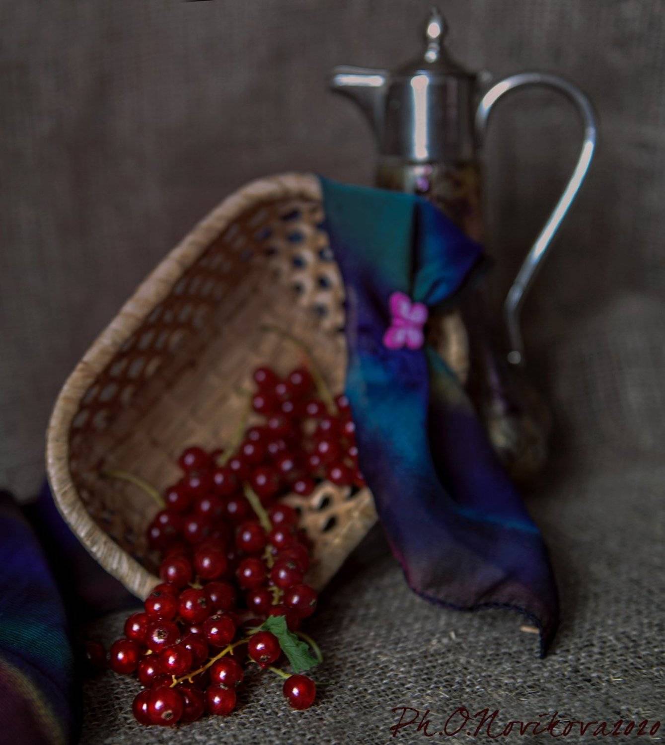 смородина,ягоды,кувшин,платок,корзинка, Ольга Новикова