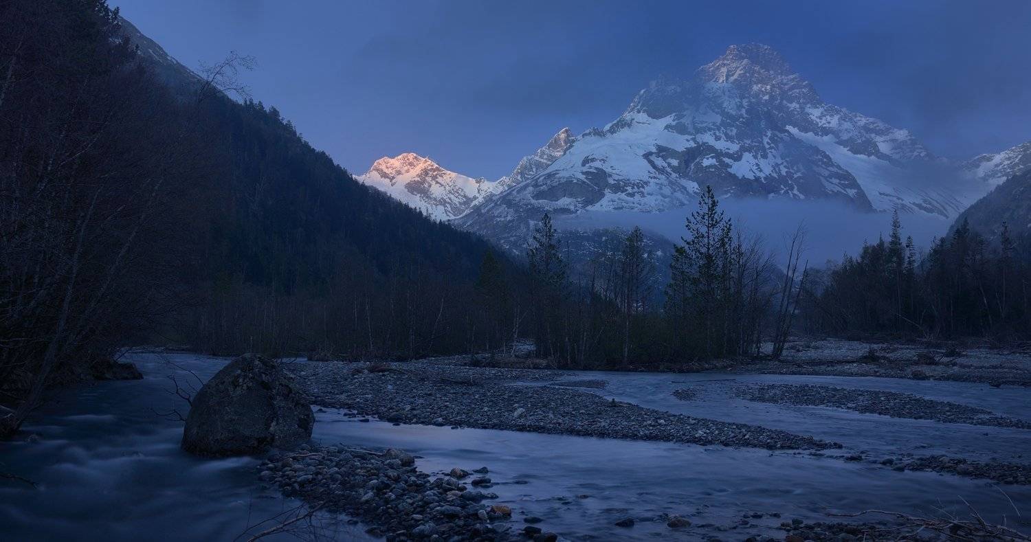 горы весна аксаут, Александр Жарников