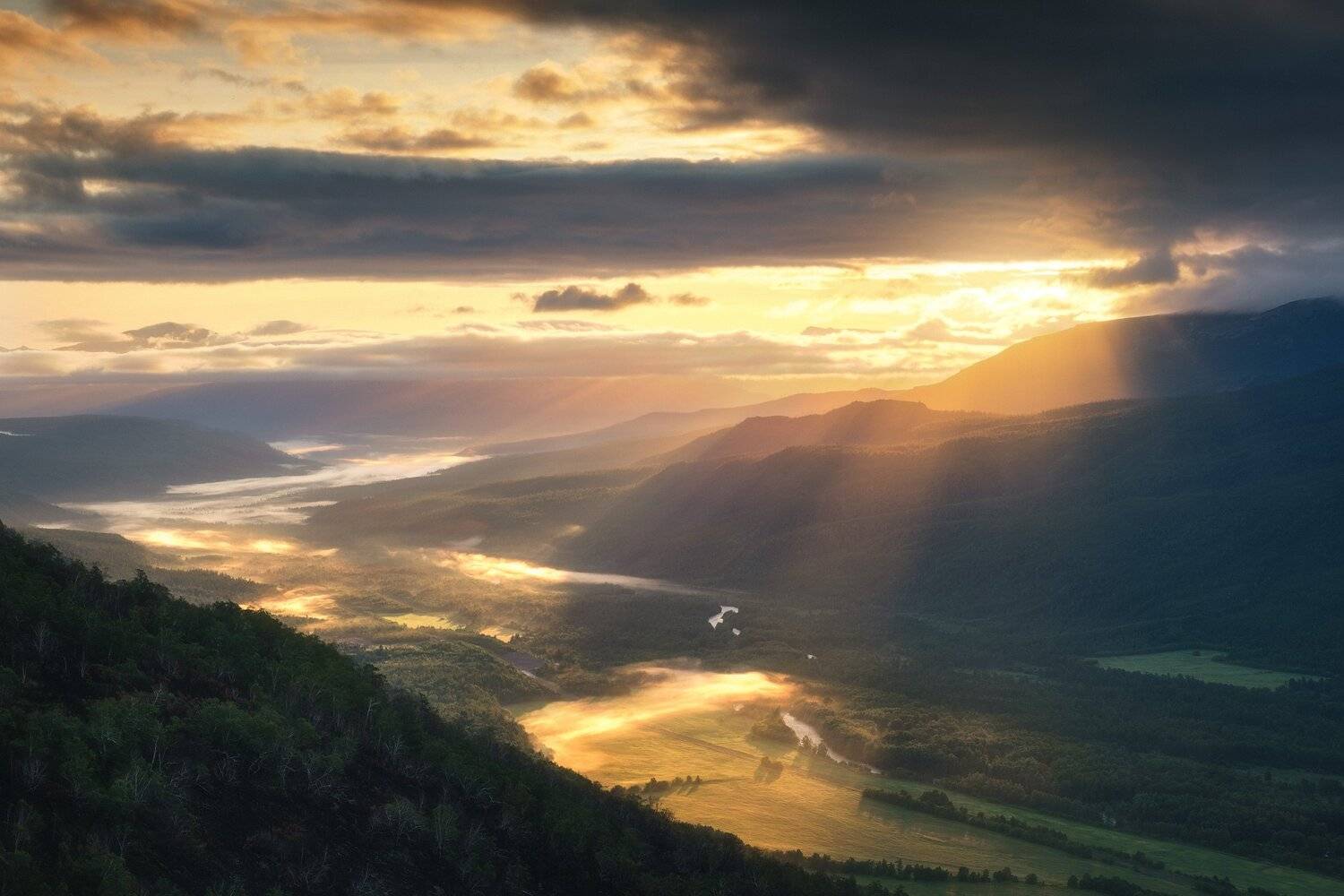 россия, камчатка, камчатский край, дальний восток, река, природа, пейзаж, лето, горы, долина, туман, рассвет, эссо,, Оборотов Алексей