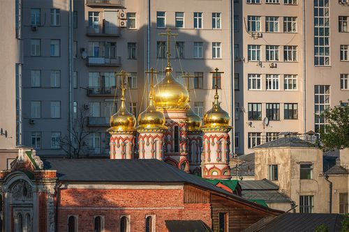 Церковь Николы Чудотворца на Берсеневке, в верхних Садовниках