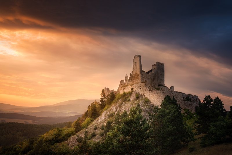 Čachtice Castle фото превью