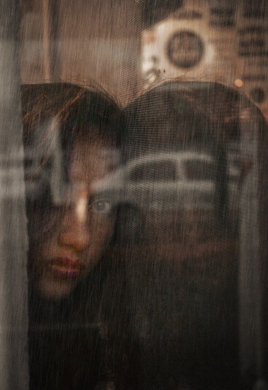 A look beyond the visible фото превью