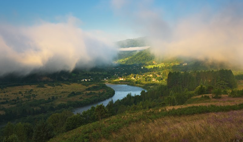 пейзаж, долина, горы, свет, карпаты, туман, утро, река, стрий, холмы, зелень, мостик, рассвет, carpathians, morning, foggy, light, landscape, hills, fog, river, stryi, mountains, valley, bridges, mist, travel, rybnyk, grass, panorama, misty, summer невесомые мосты .. фото превью