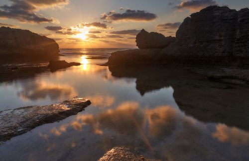 Про вечерние прогулки у берега моря... 