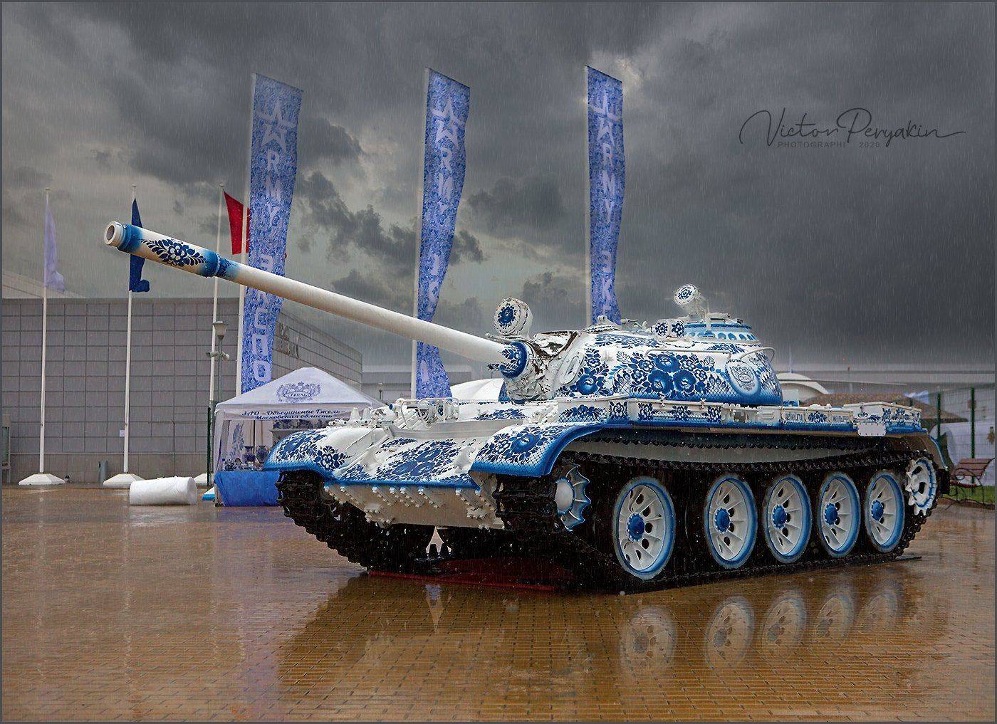 , Виктор Перякин