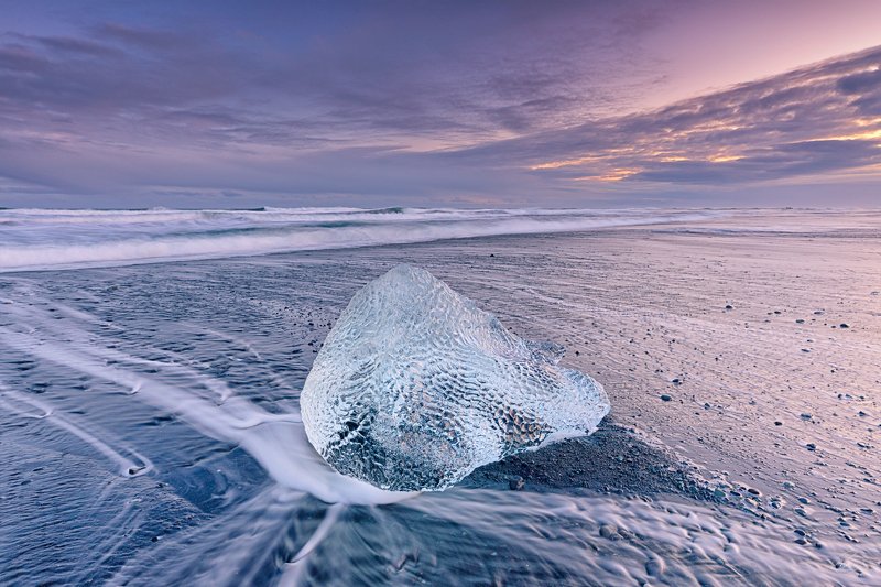 Iceland,ice,beach,sunset.long exposure Diamond on the beach фото превью
