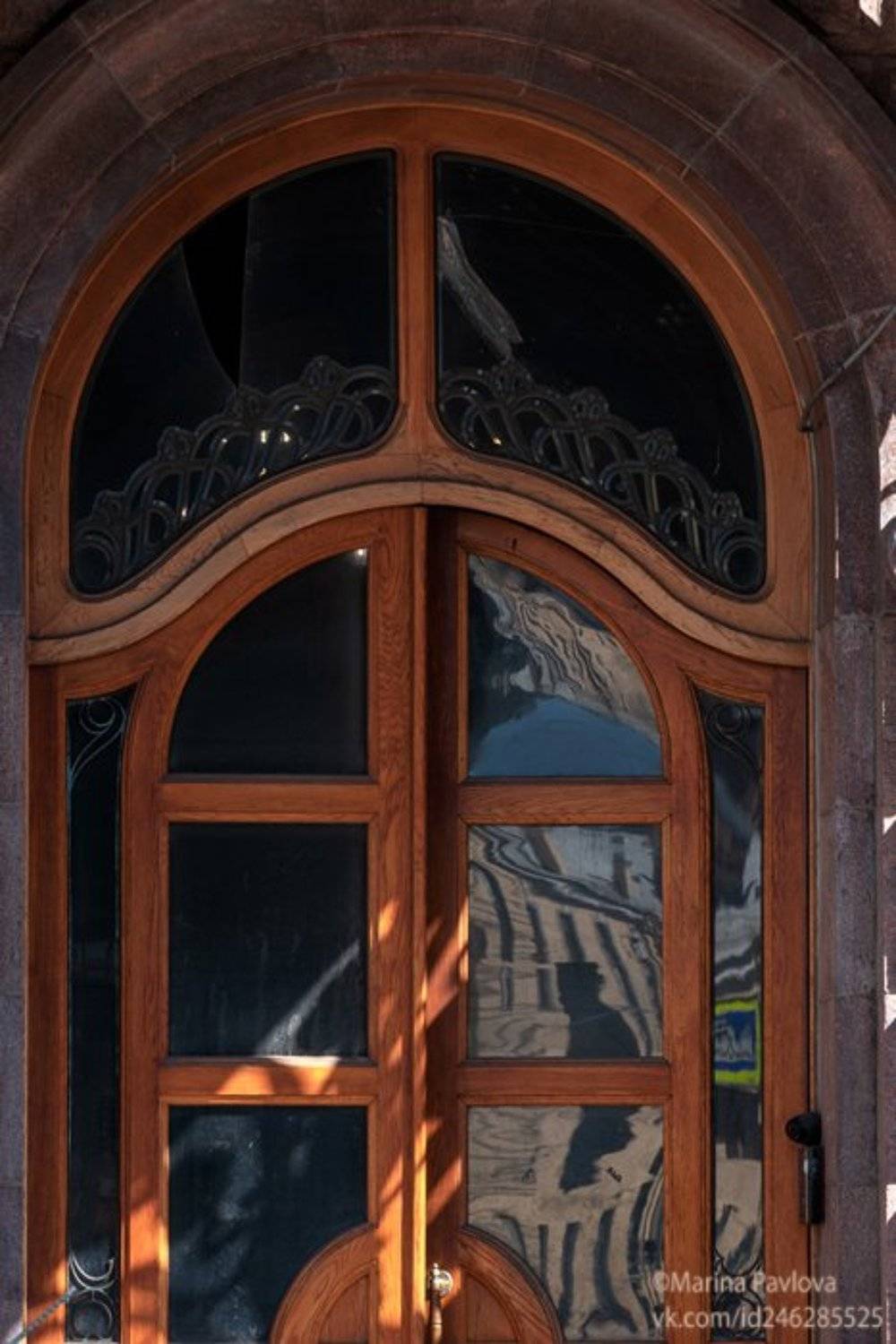 город, петербург, архитектура, доходные дома петербурга, загородный проспект, звенигородская улица, мистический петербург, отражения, парейдолия, абстракция, Марина Павлова