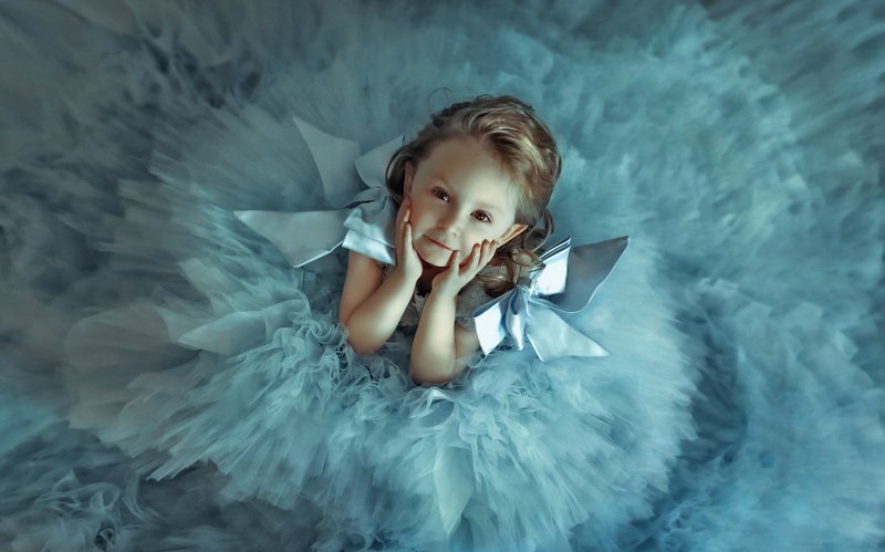 Blue dress фото превью