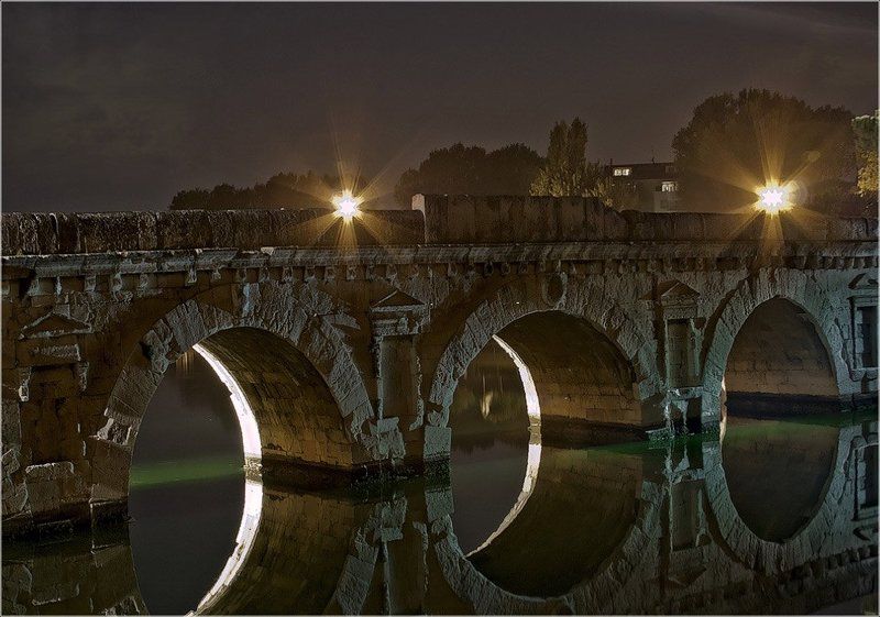 италия, мост тиберия, ночь, римини, foto liubos Мост Тиберия (Ponte di Tiberio) фото превью