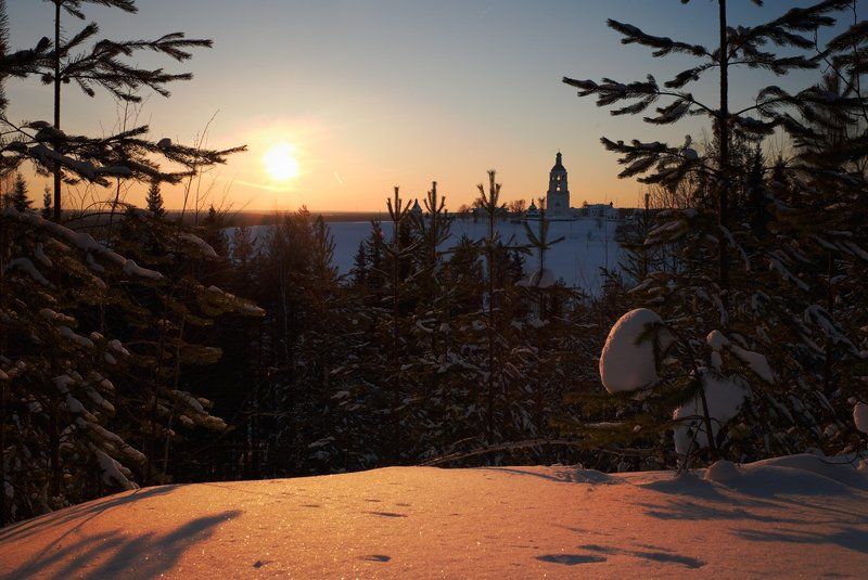 комета, звезды, пейзаж, уляьновский монастырь Охота на комету C/2011 L4 (PANSTARRS) фото превью