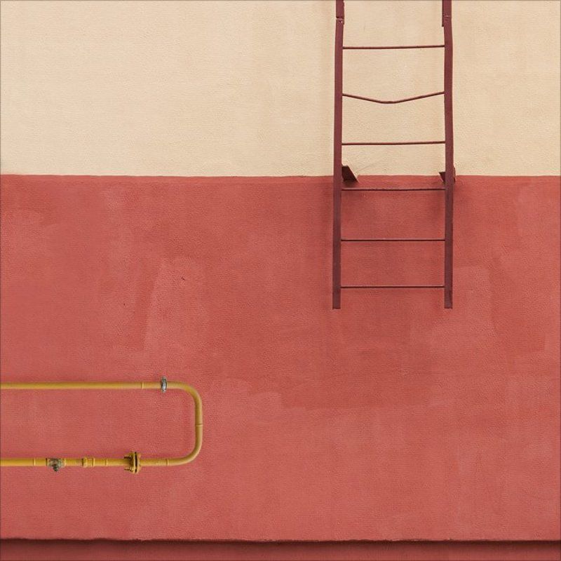 #8309. Staircase and chimney фото превью