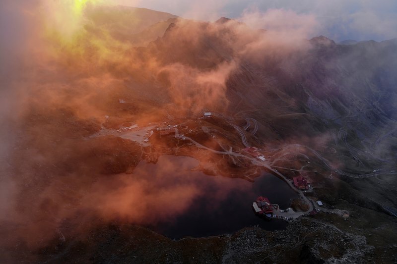 Горный закат фото превью