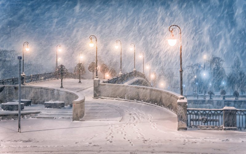 вечер, зима, снегопад, москва, город В городе снег фото превью