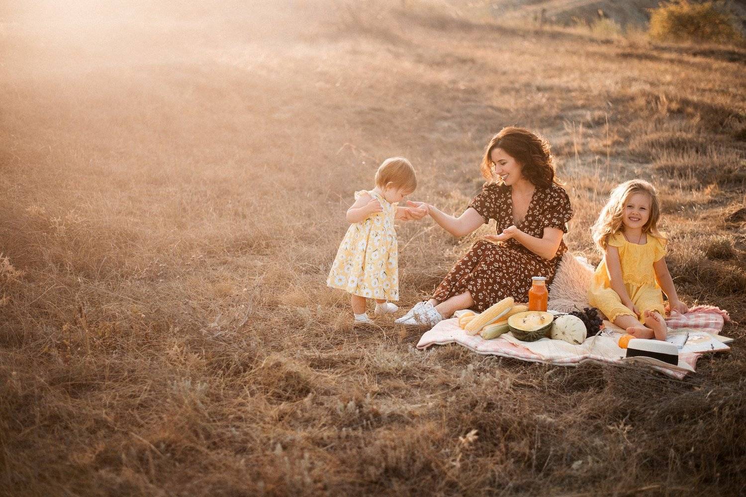 , Юлия Ларина