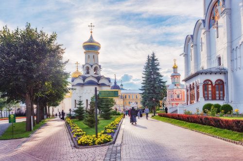 Свято-Троицкая Сергиева лавра