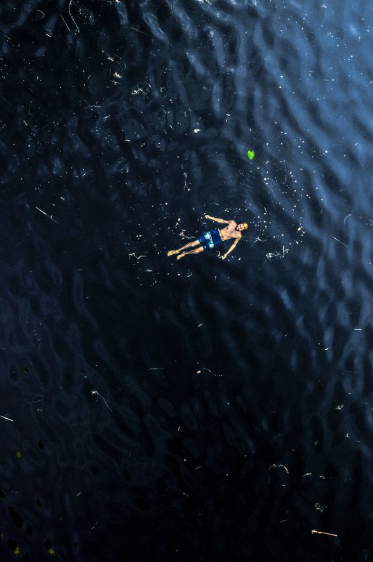 float, people, drone, dji, canada, water, swim, surface, portrait, guy, person, aerial, Sunset joy фото превью