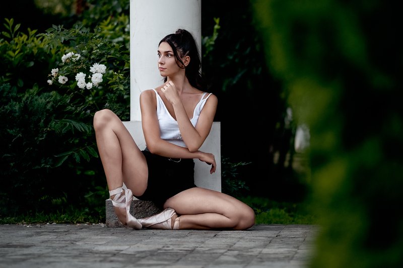 yancho sabev photography, female portrait, ballerina, lifestyle, beauty, sitting, ~ Cvetozara ~ фото превью