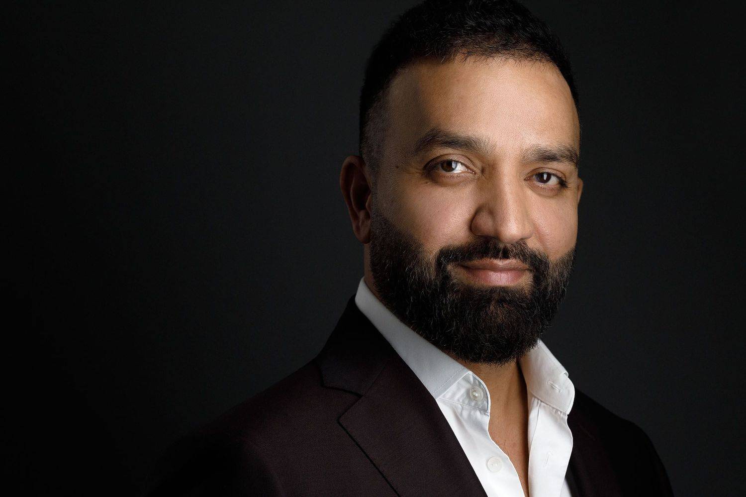 portrait, headshot, studio, close-up, canon, 100mm, Aleksandr Balakin