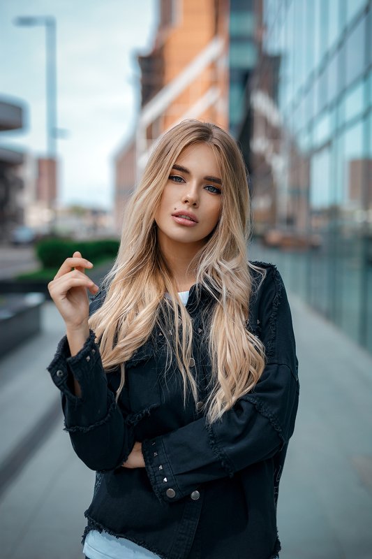 portrait Lyuba фото превью